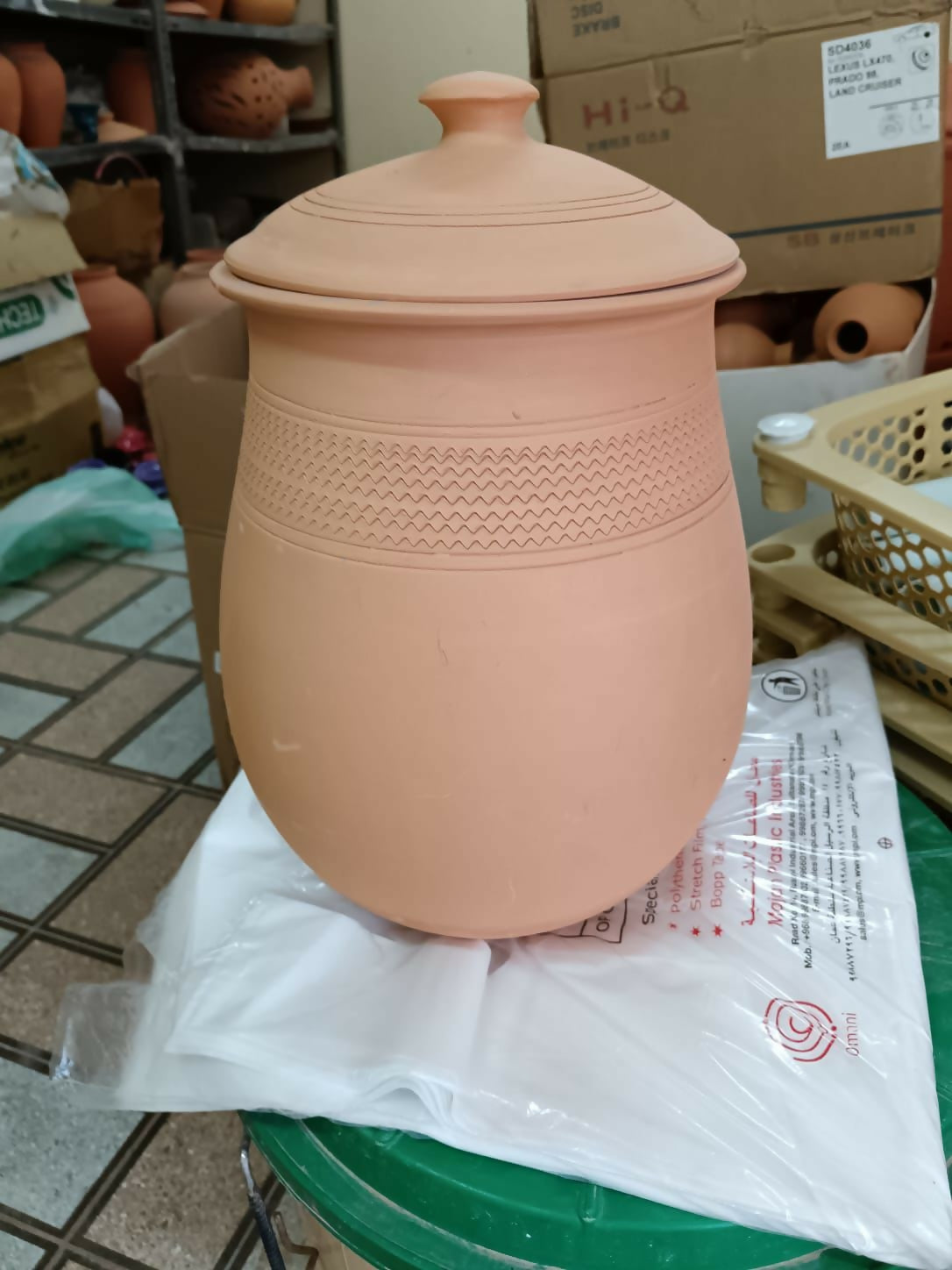 Clay pot for cooking- برمه لطبخ