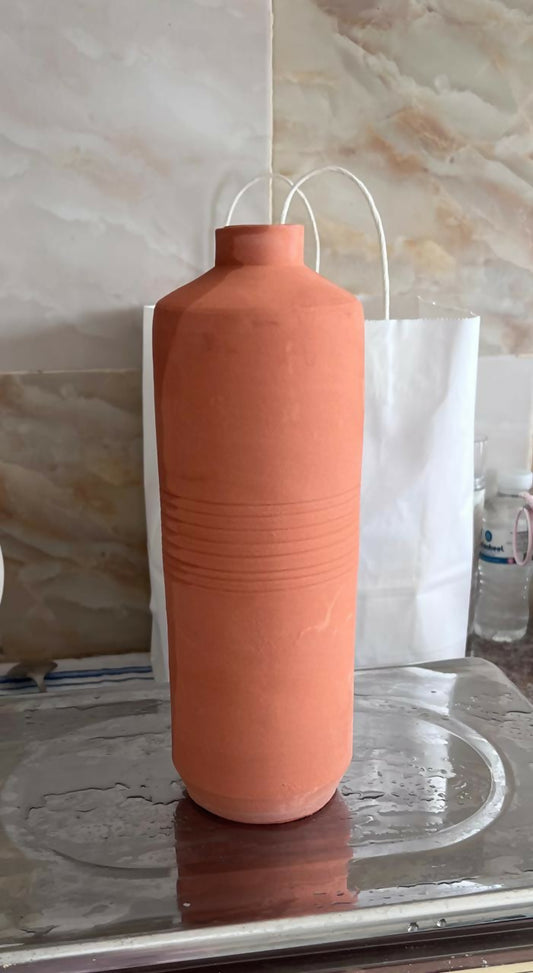 Water containers-حافظات ماء