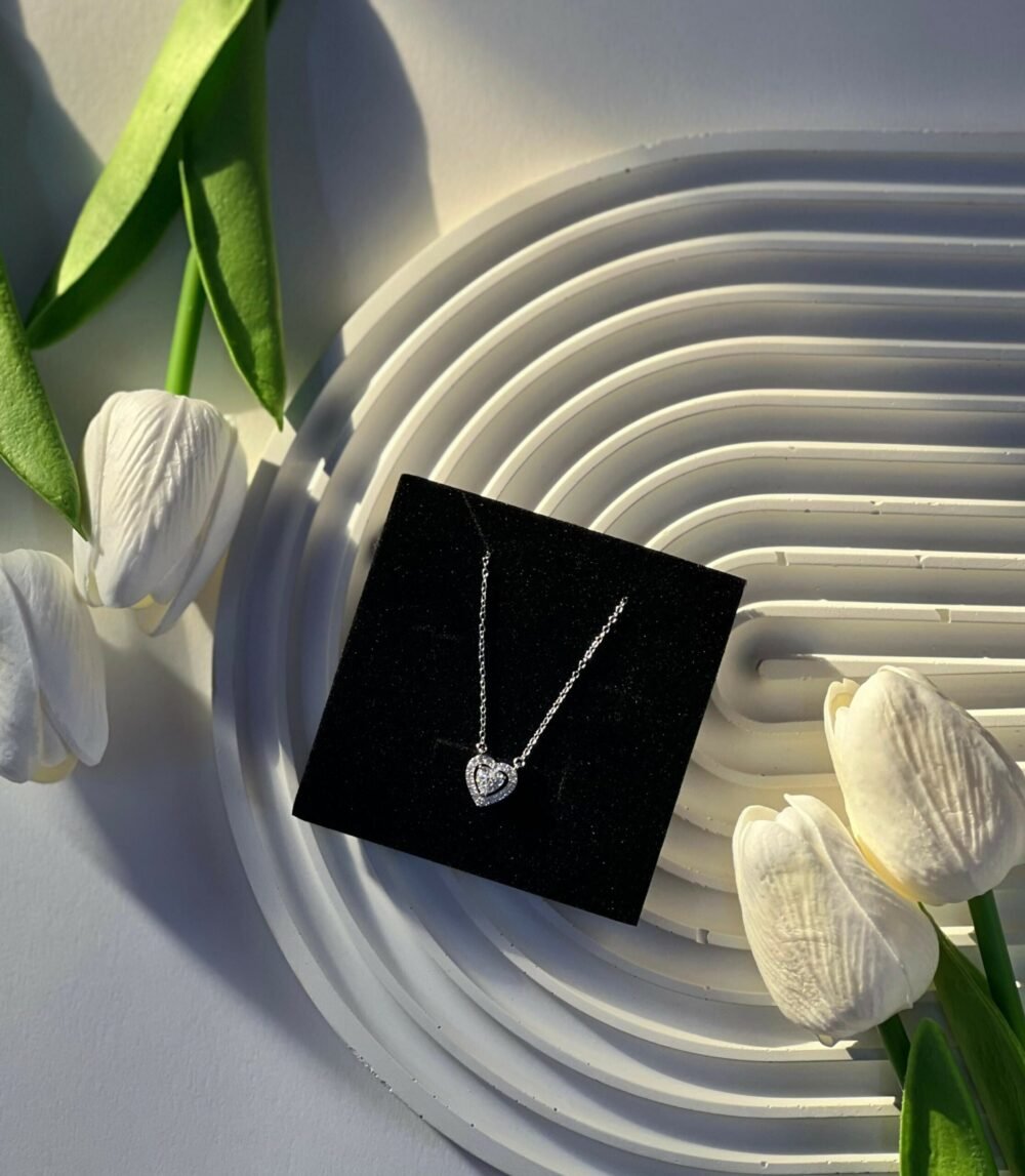 سلسال / necklace
